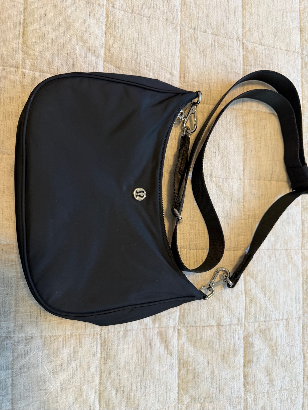lululemon mini shoulder bag